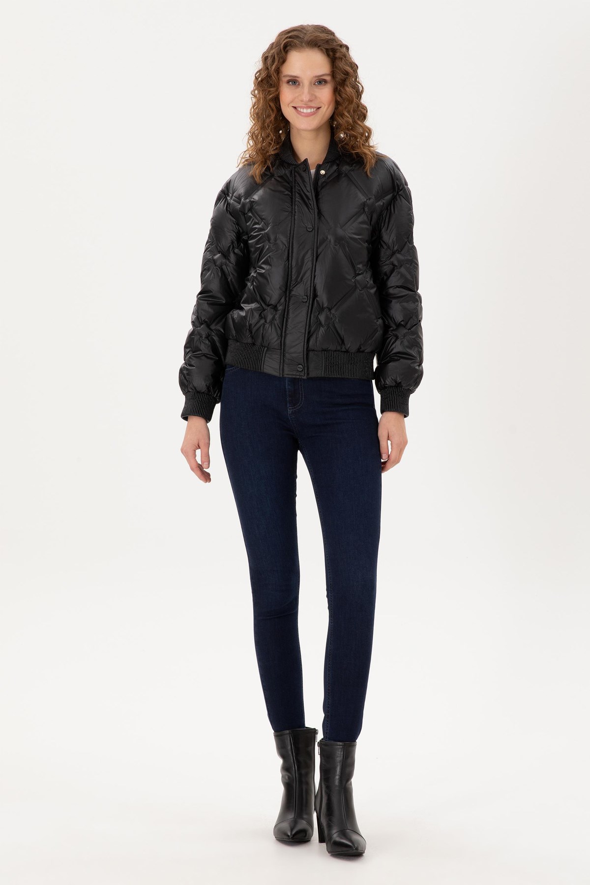 U.S. Polo Assn. Kadın Mont 50289590-VR046 Siyah