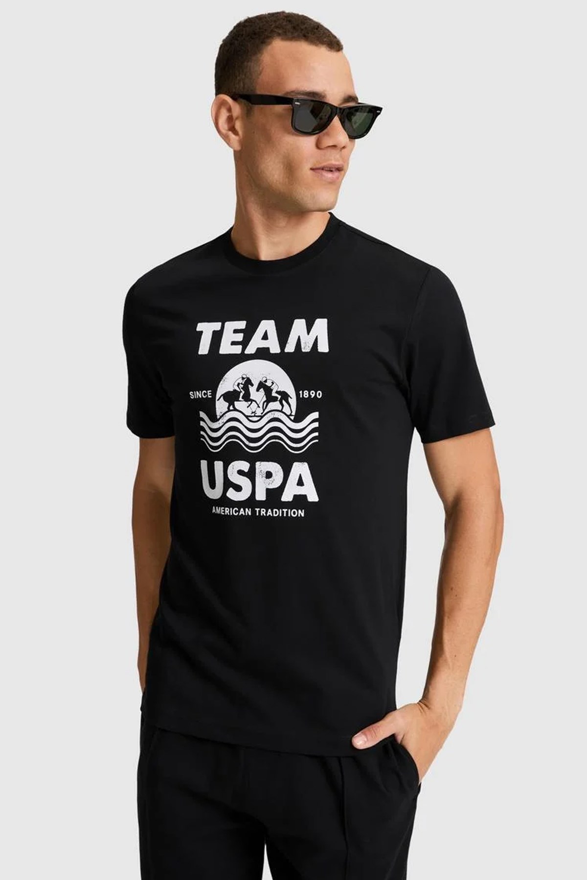 U.S. Polo Assn. Erkek Tişört 50322498-VR046 Siyah