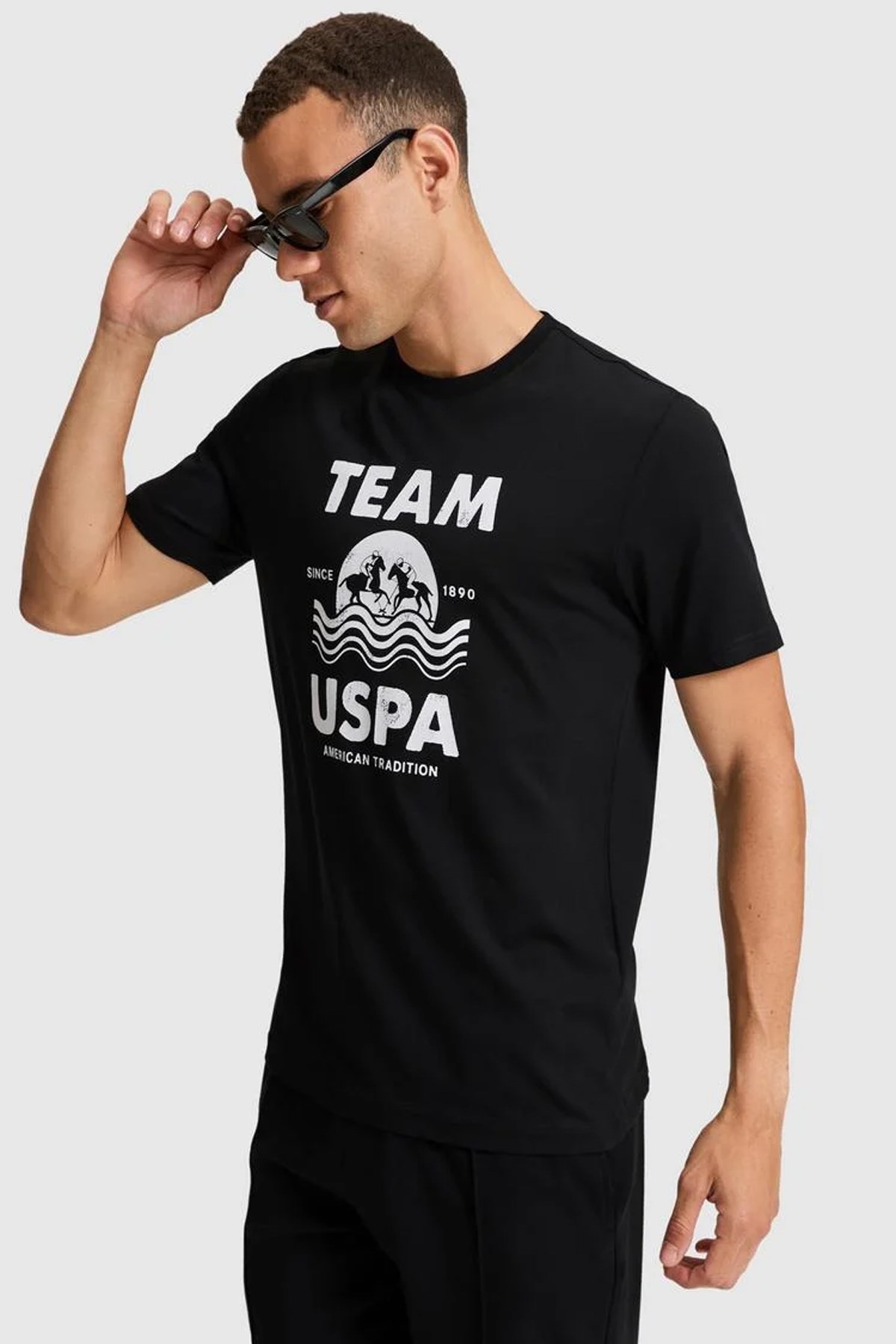 U.S. Polo Assn. Erkek Tişört 50322498-VR046 Siyah