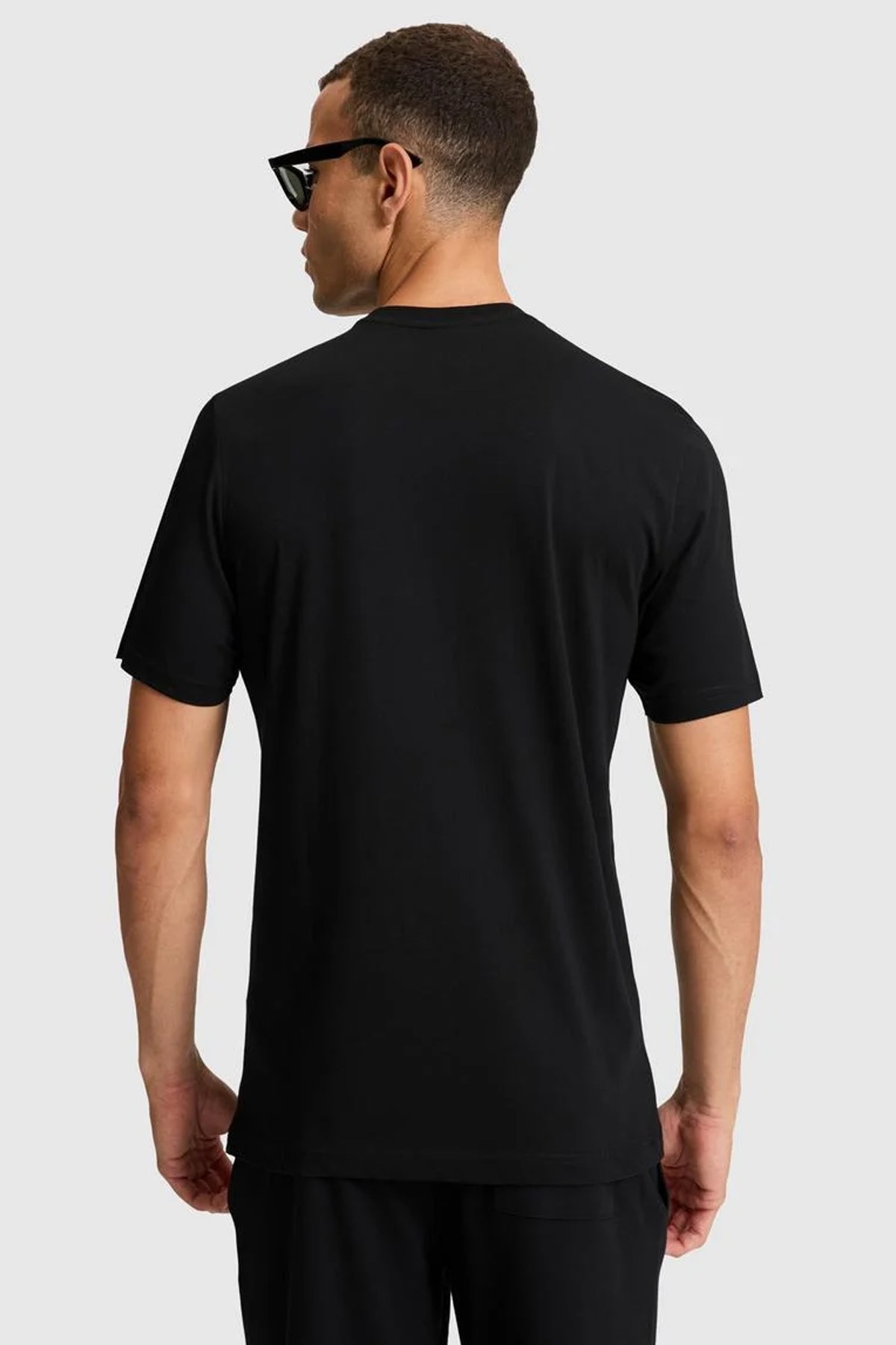 U.S. Polo Assn. Erkek Tişört 50322498-VR046 Siyah