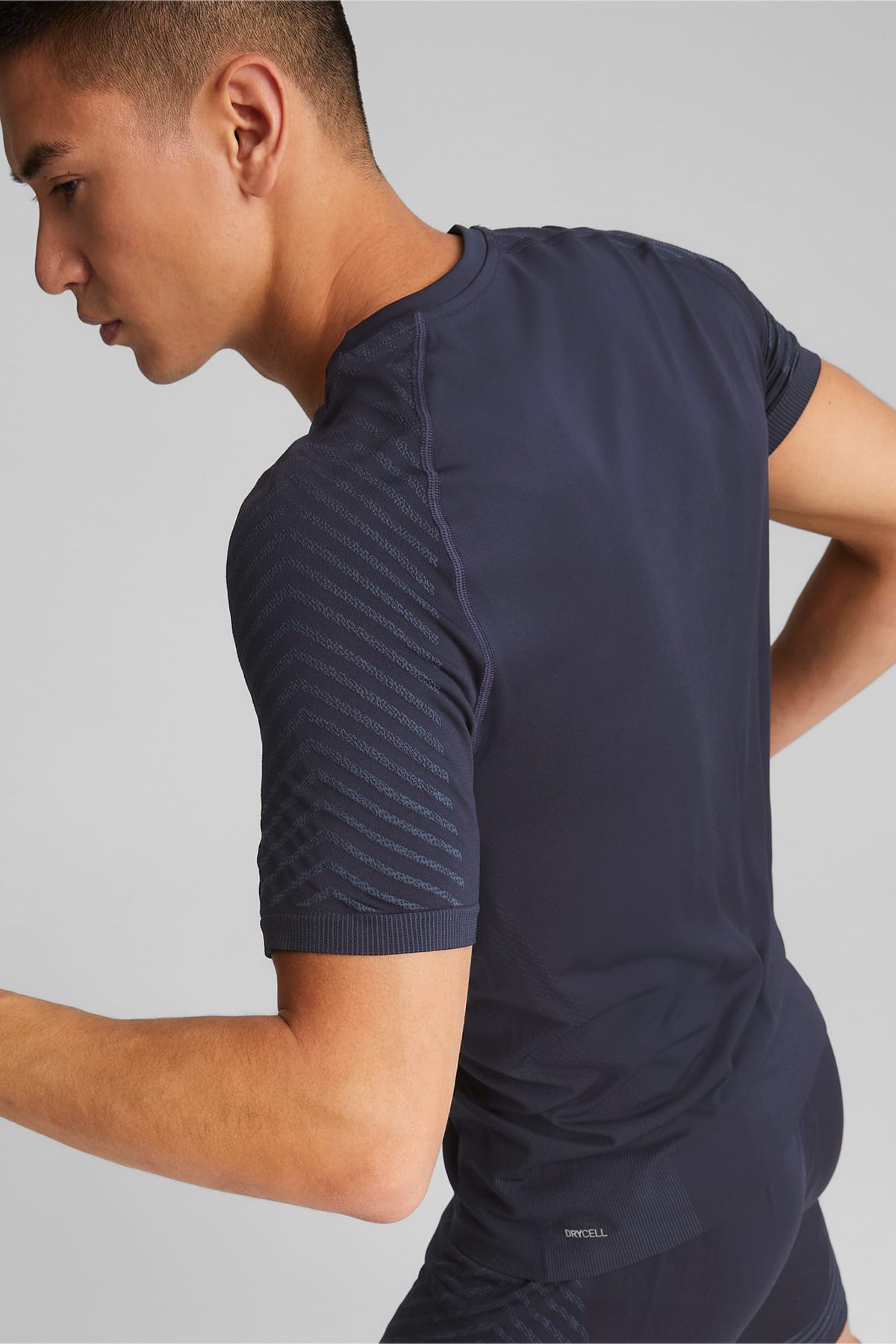 Puma Formknit Seamless Erkek Tişört 52155606 Lacivert