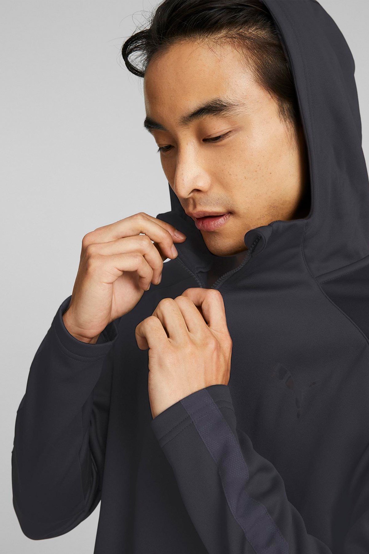 Puma Train Erkek Kapüşonlu Sweatshirt 52214001 Siyah