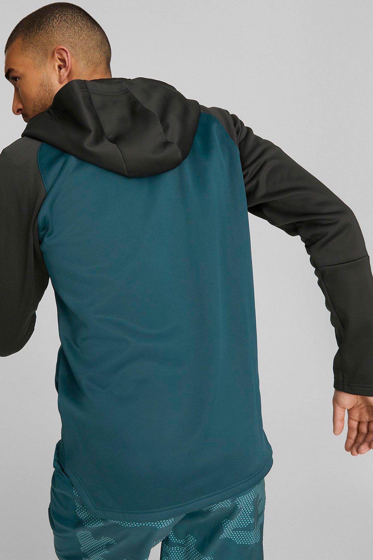 Puma Train Erkek Kapüşonlu Sweatshirt 52214024 Yeşil