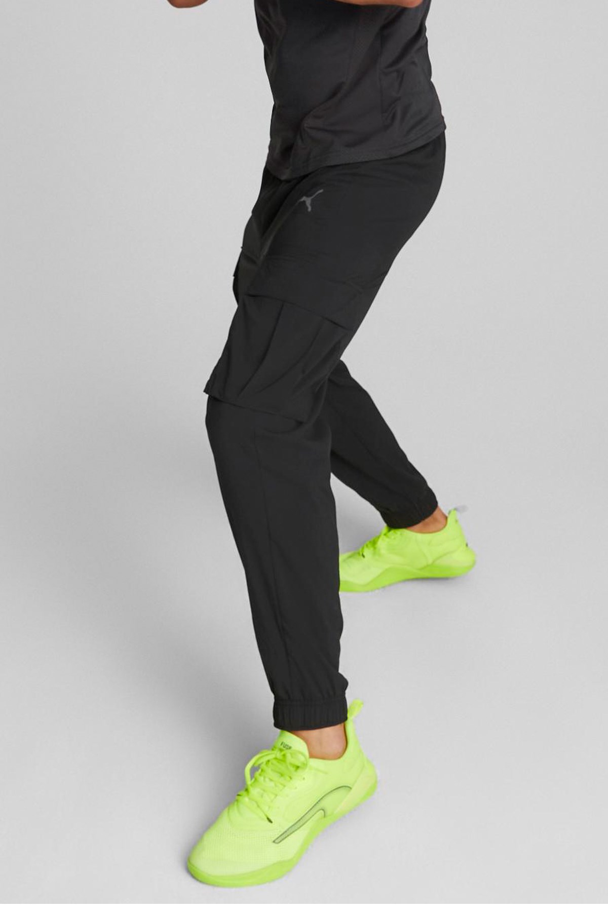 Puma Train Fav Woven Cargo Erkek Eşofman Altı 52235701 Siyah