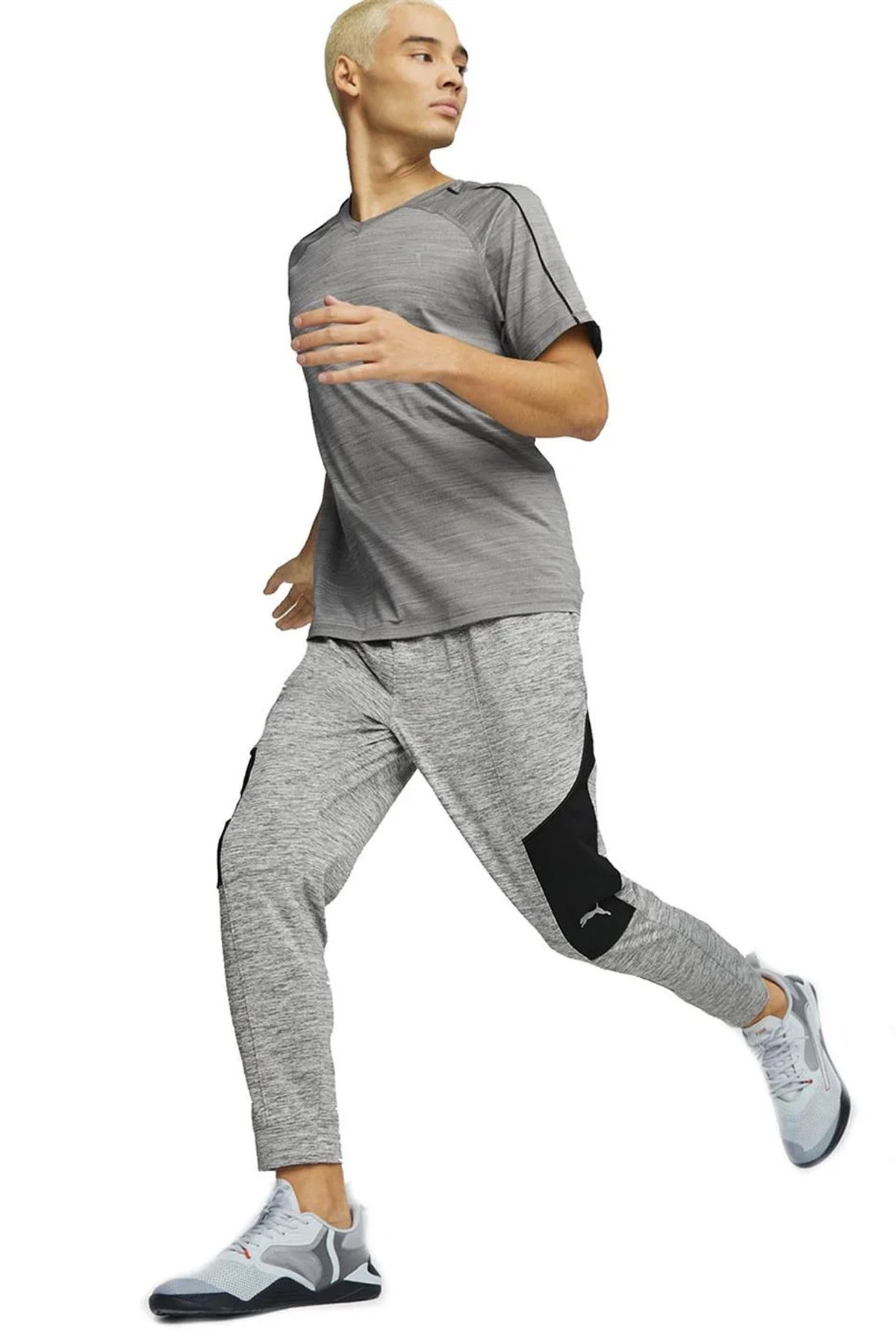 Puma Train Cloudspun Erkek Tişört 52312303 Gri