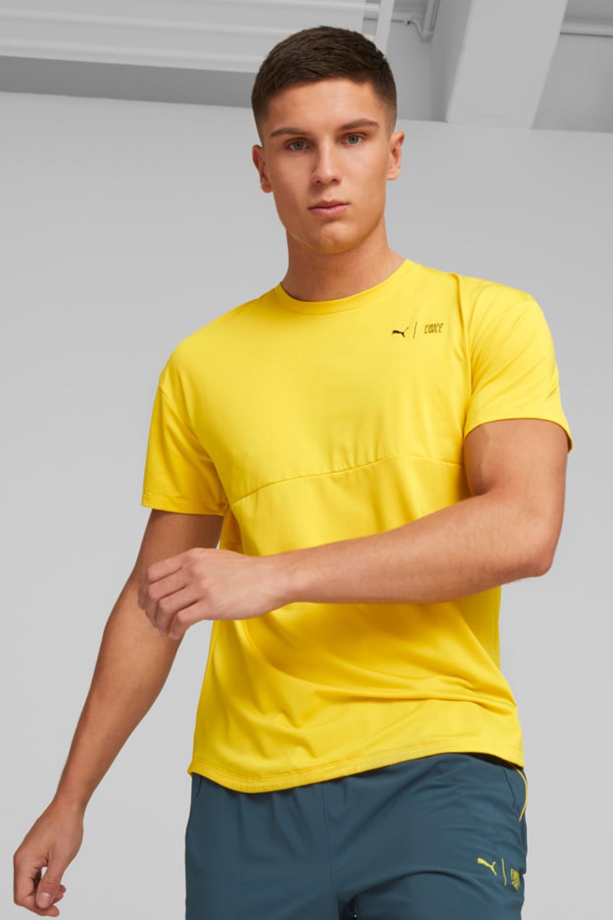 Puma First Mile Commercial Erkek Tişört 52322741 Sarı