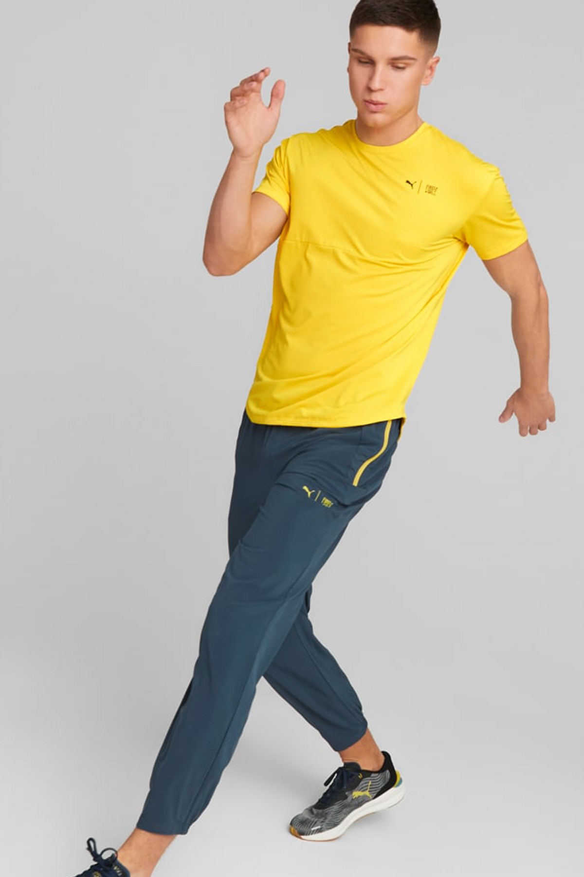 Puma First Mile Commercial Erkek Tişört 52322741 Sarı
