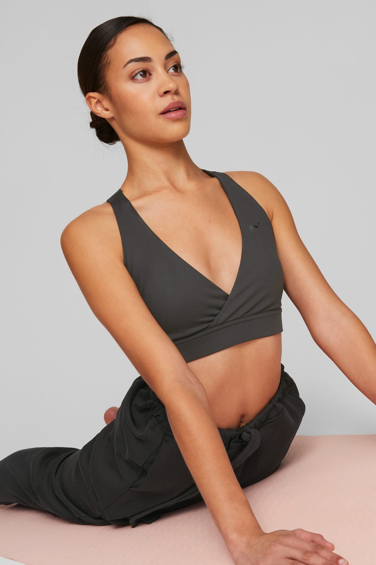 Puma Mid impact Yogini Cross Kadın Bra 52326001 Siyah