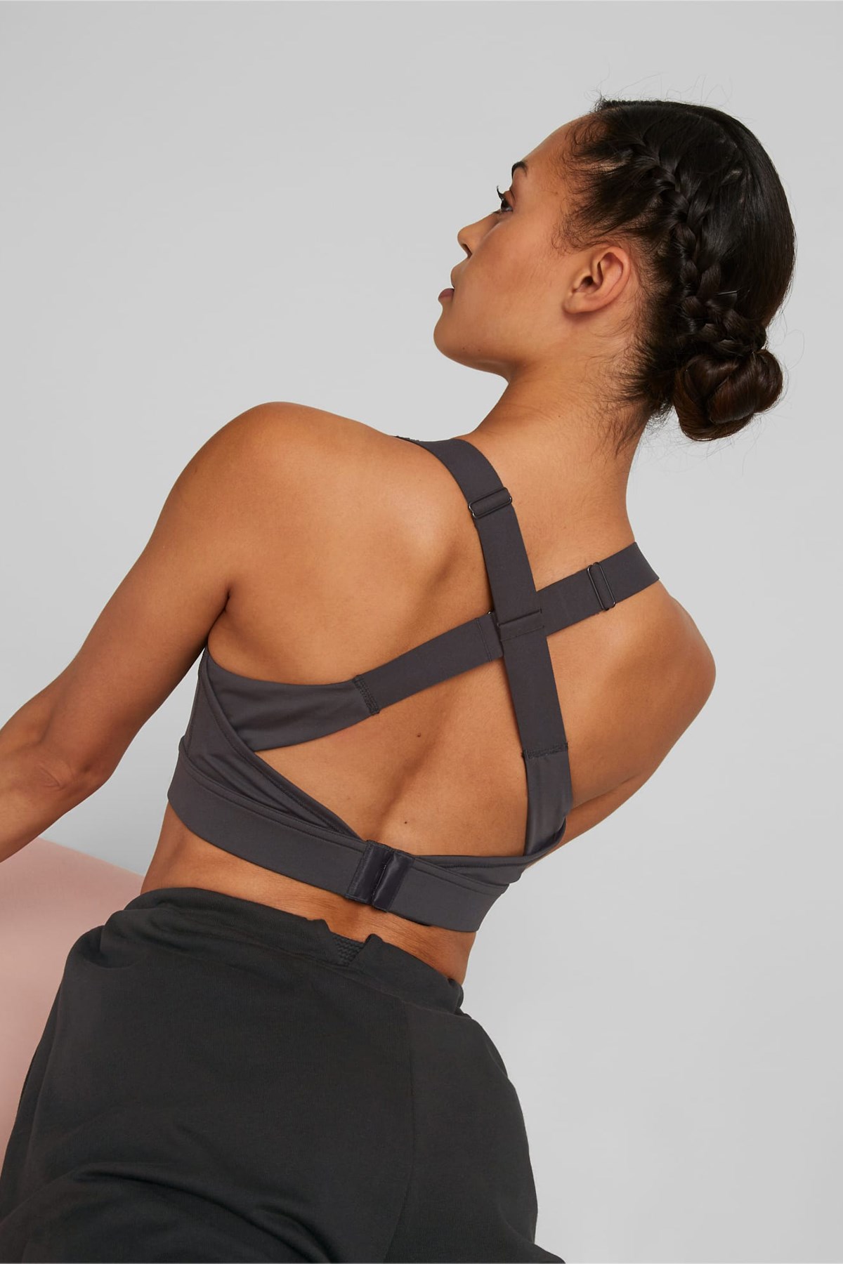 Puma Mid impact Yogini Cross Kadın Bra 52326001 Siyah