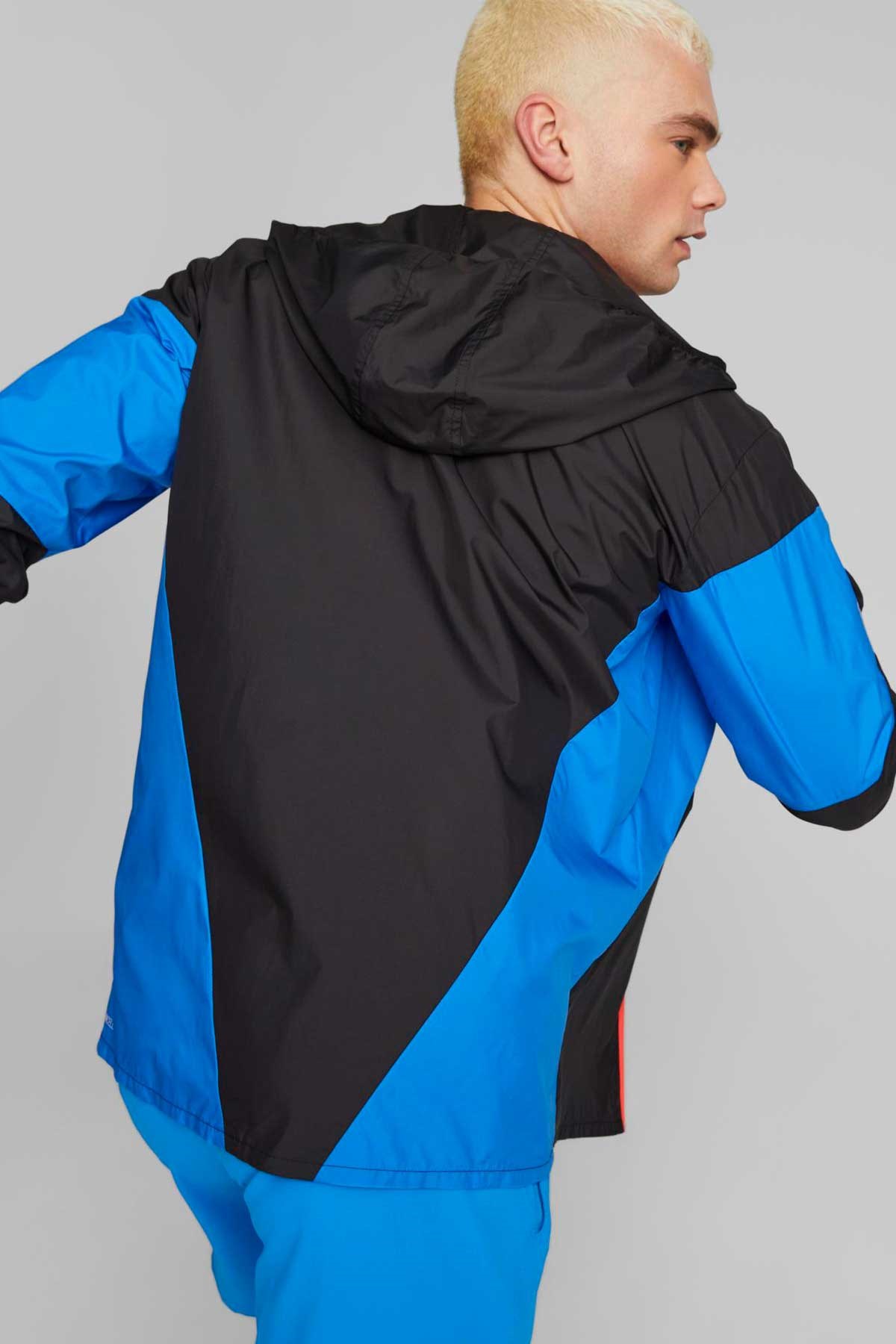 Puma Run Lightweight Erkek Sweatshirt 52404151 Siyah