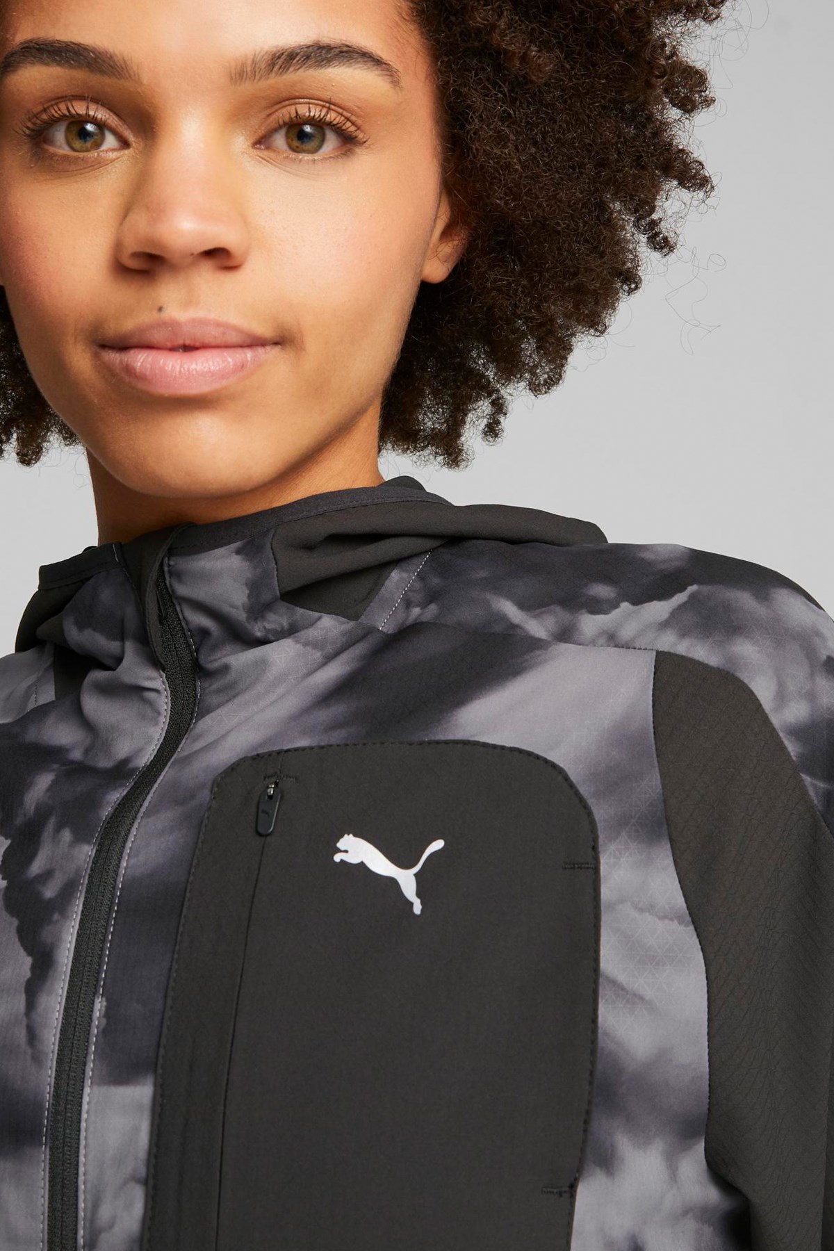 Puma Run Ultraweave Kadın Sweatshirt 52405401 Siyah