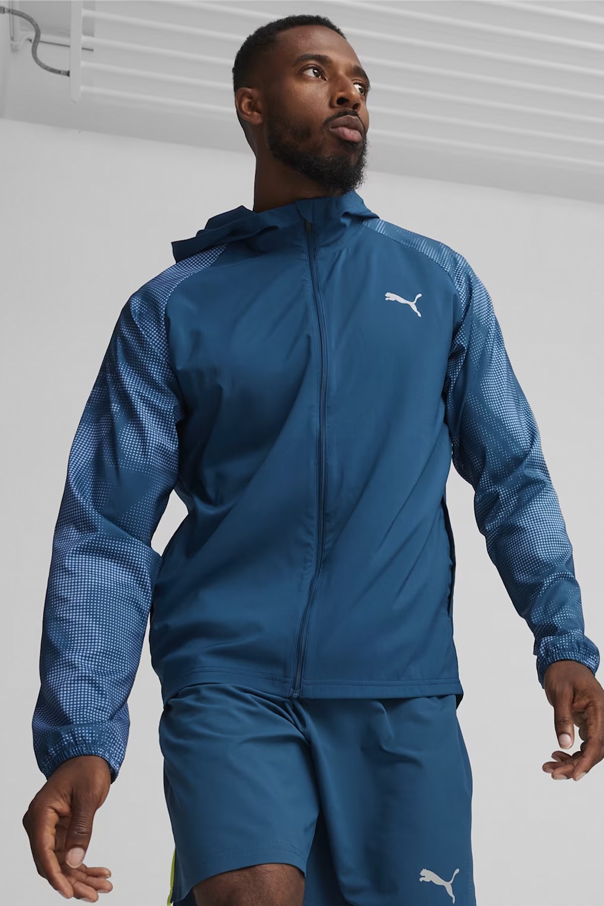 Puma Run Fav Aop Woven Erkek Sweatshirt 52422121 Mavi