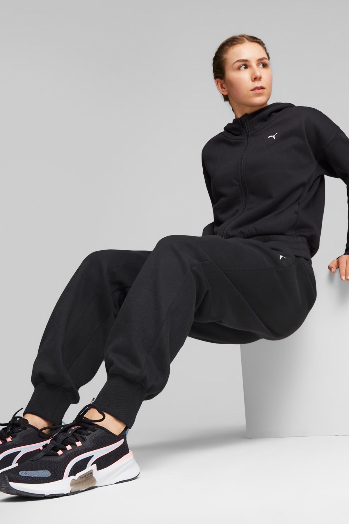 Puma Train Favorite Fleece Fz Kadın Sweatshirt 52423301 Siyah
