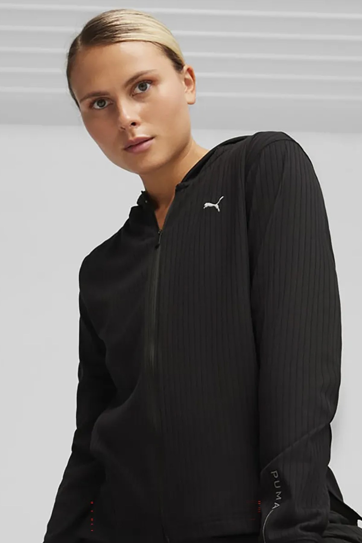 Puma Unwınd Hoody Kadın Fermuarlı Sweat 52484001 Siyah