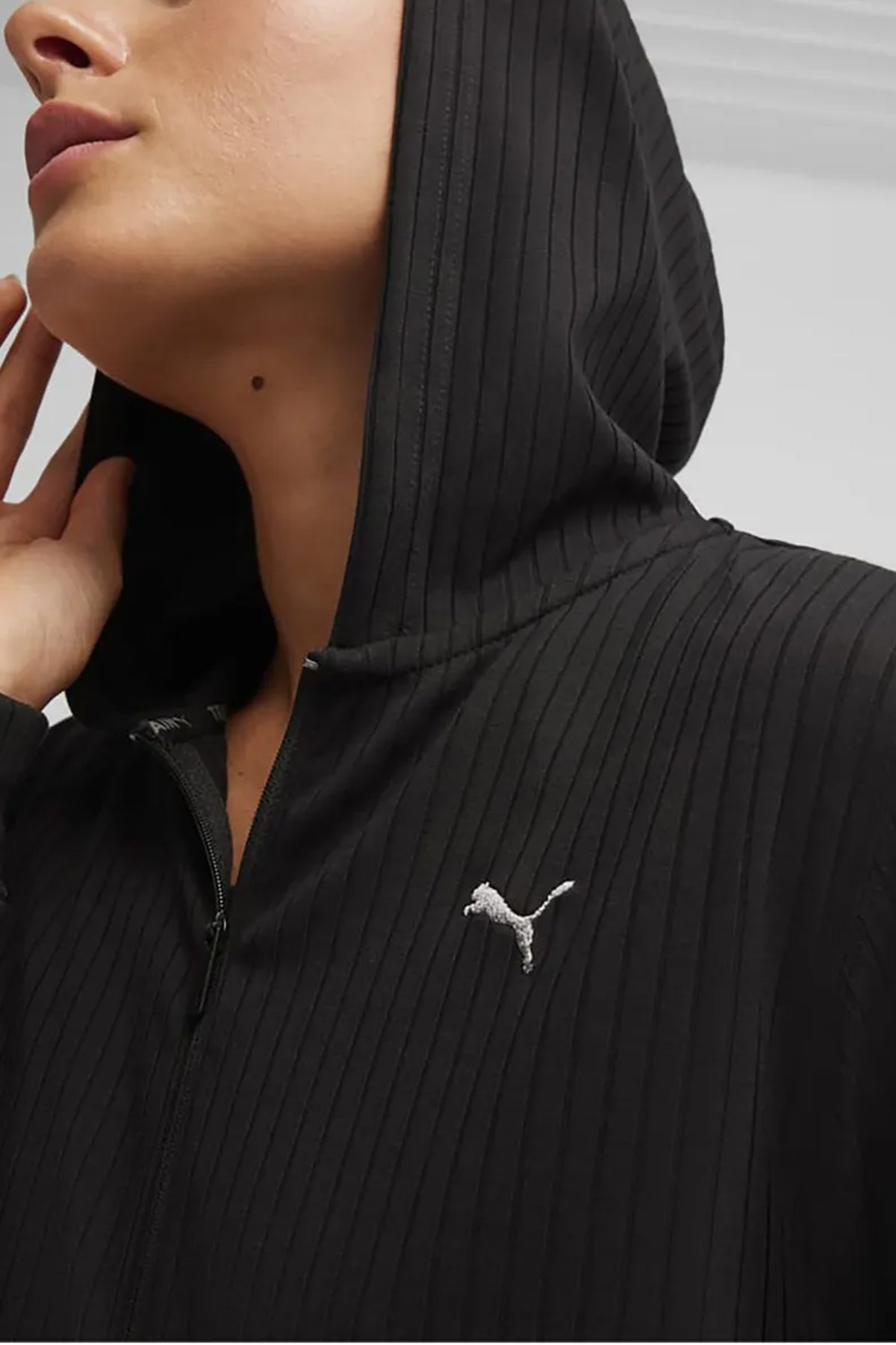 Puma Unwınd Hoody Kadın Fermuarlı Sweat 52484001 Siyah