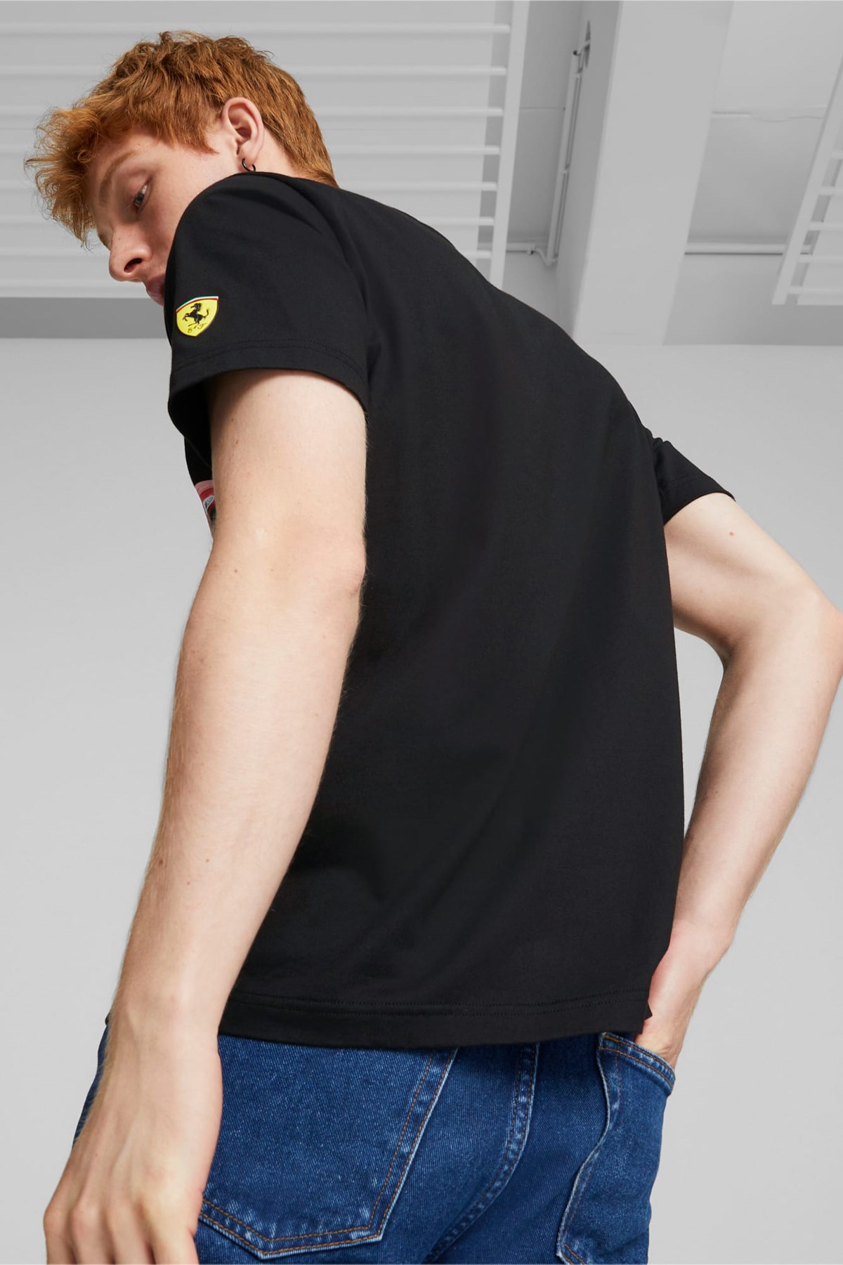 Puma Ferrari Race Her Shield Erkek Tişört 53585101 Siyah