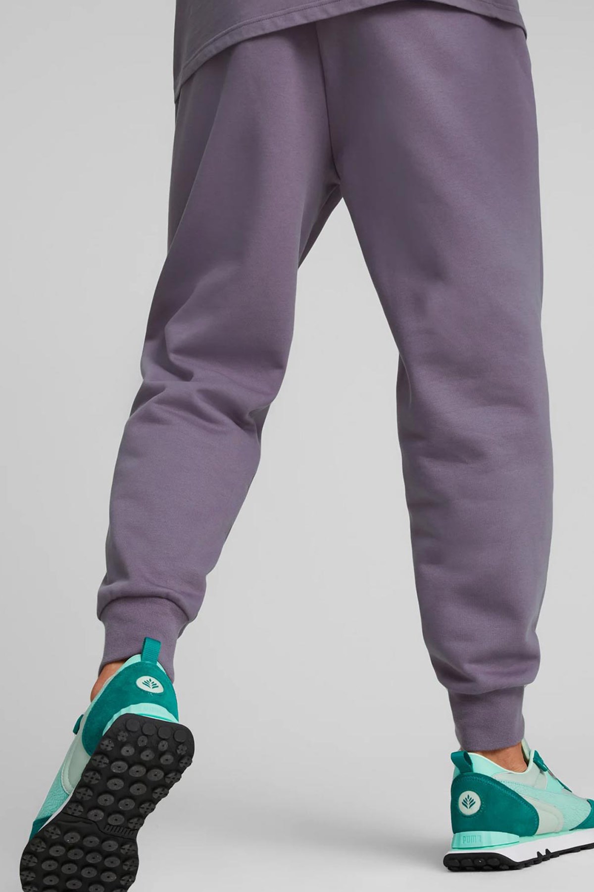 Puma X Pokemon Relaxed Erkek Eşofman Altı 53655061 Mor