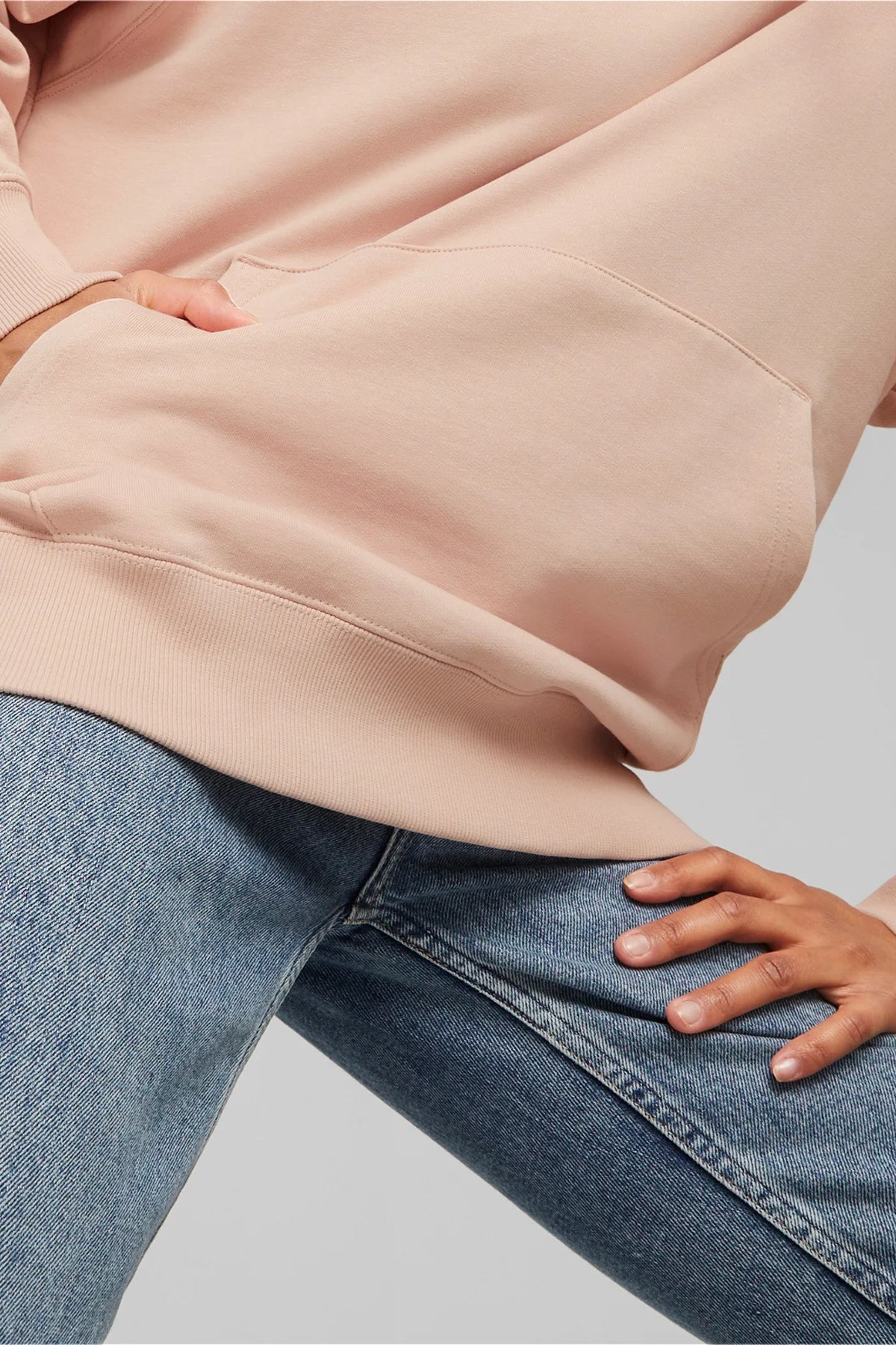 Puma Downtown Kadın Sweatshirt 53716547 Pembe