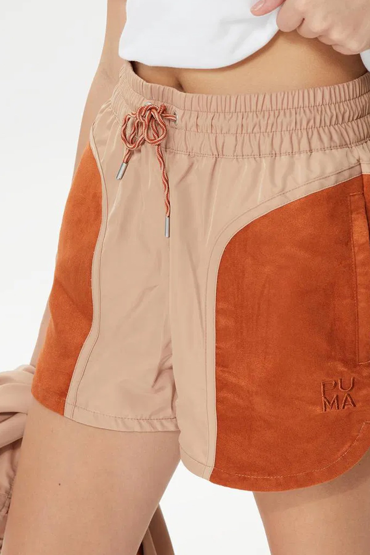 Puma Infuse Woven Shorts Kadın Şort 53835689 Bej