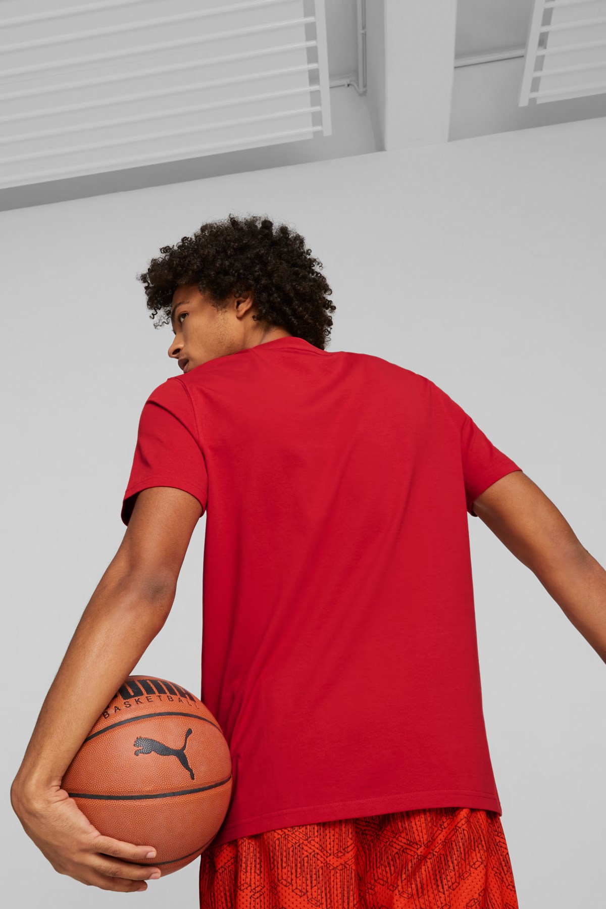 Puma Posterize Erkek Tişört 53859804 Kırmızı