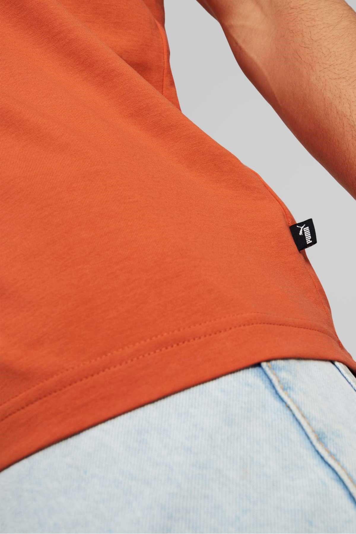 Puma ESS Logo Erkek Tişört 58666794 Turuncu