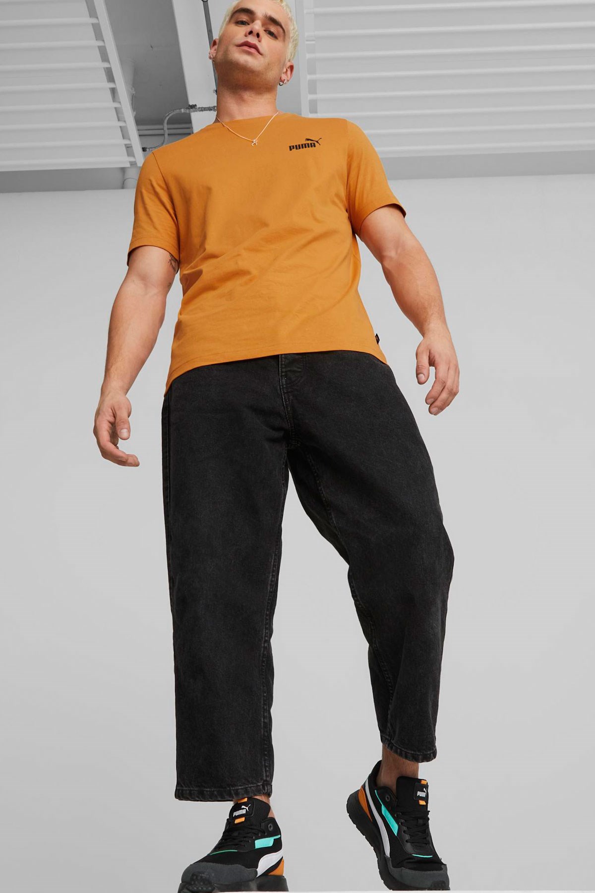 Puma ESS Small Logo Erkek Tişört 58666927 Turuncu