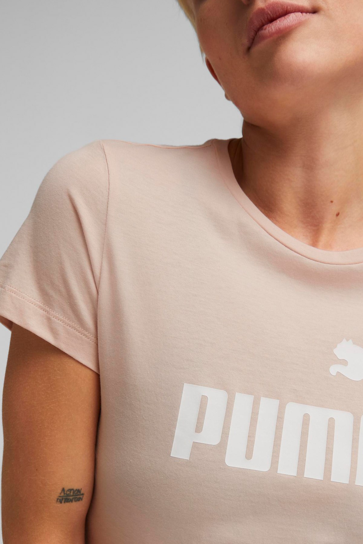 Puma Ess Logo Kadın Tişört 58677547 Pembe
