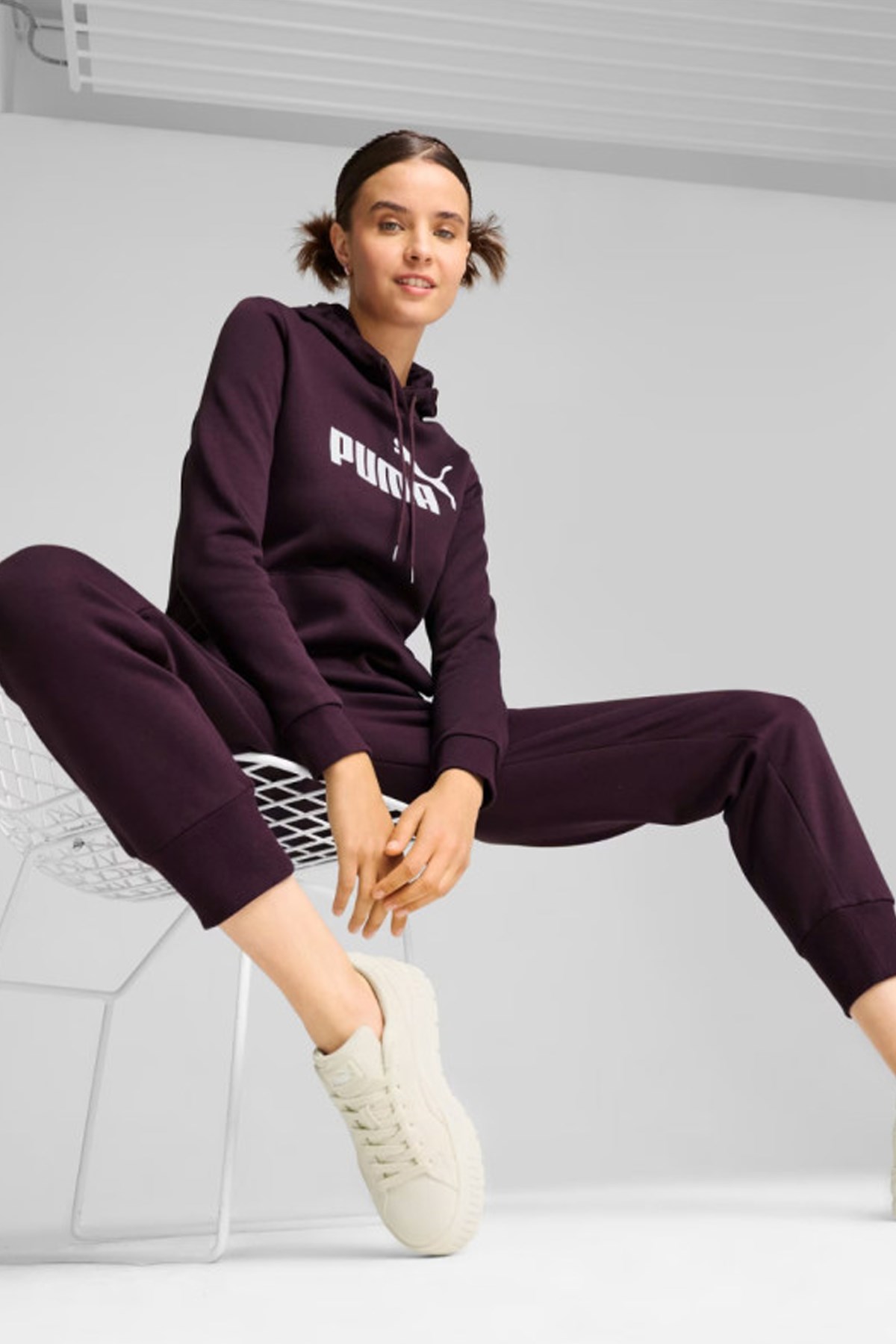 Puma Ess Logo Fl Kadın Sweatshirt 58678946 Mor