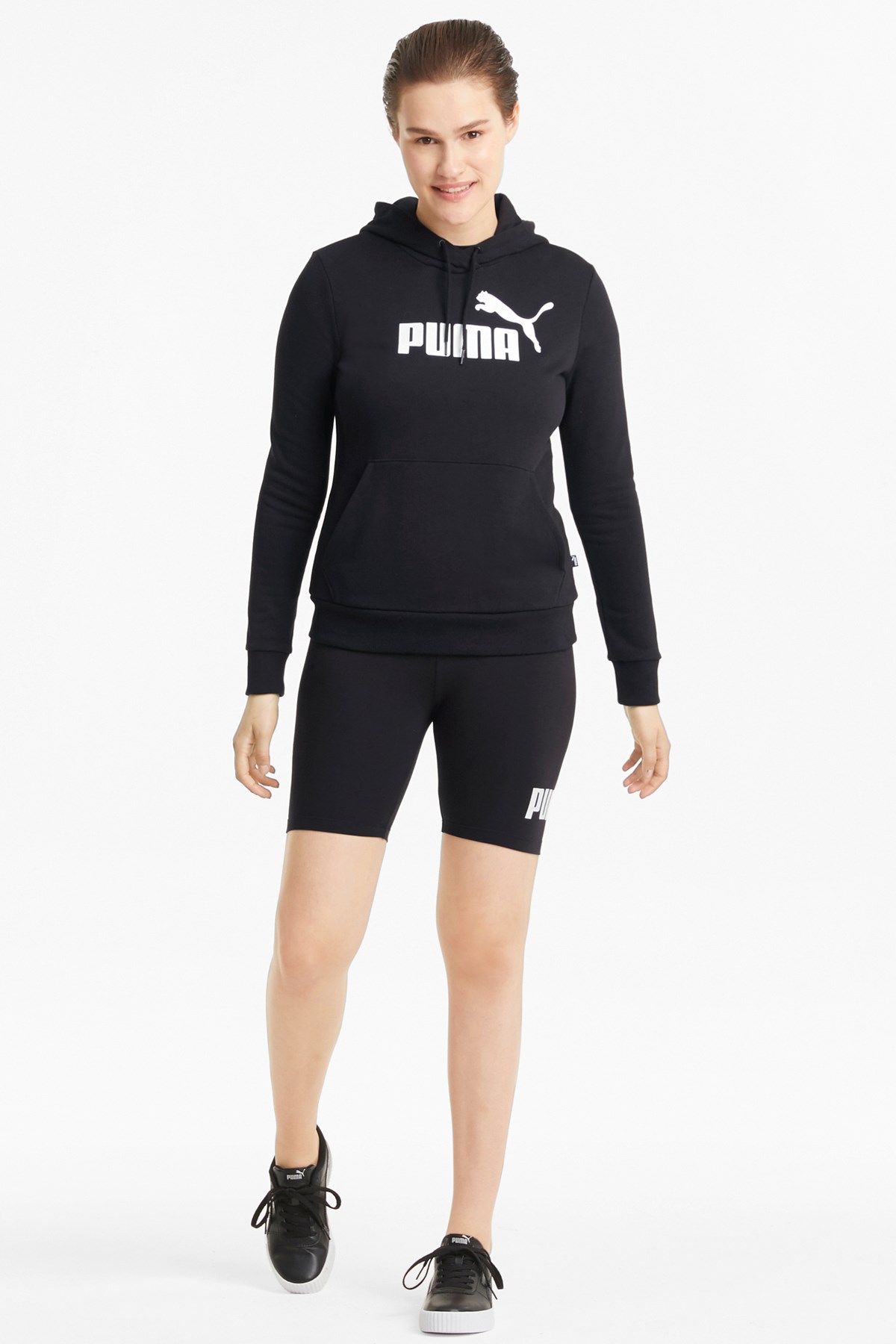 Puma ESS Logo Kadın Sweatshirt 58679101 Siyah