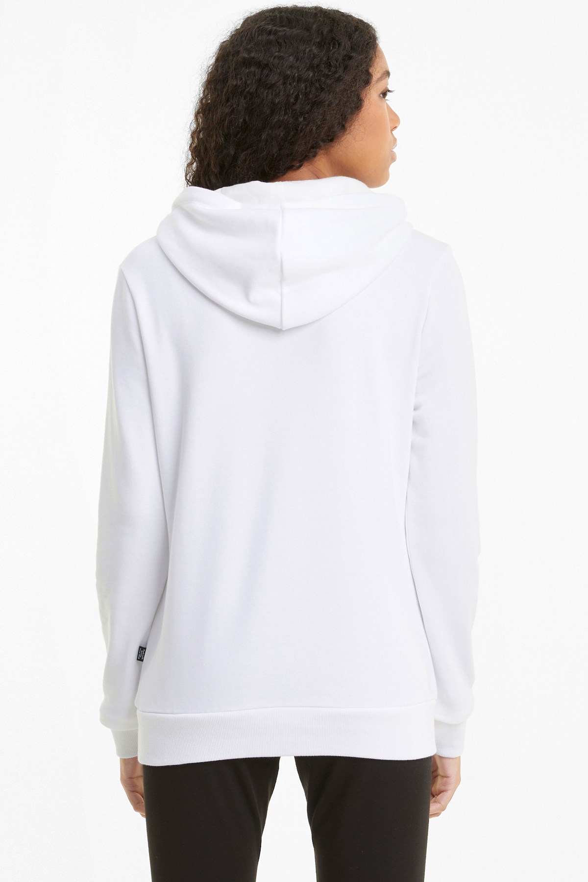 Puma ESS Logo Kadın Sweatshirt 58679102 Beyaz