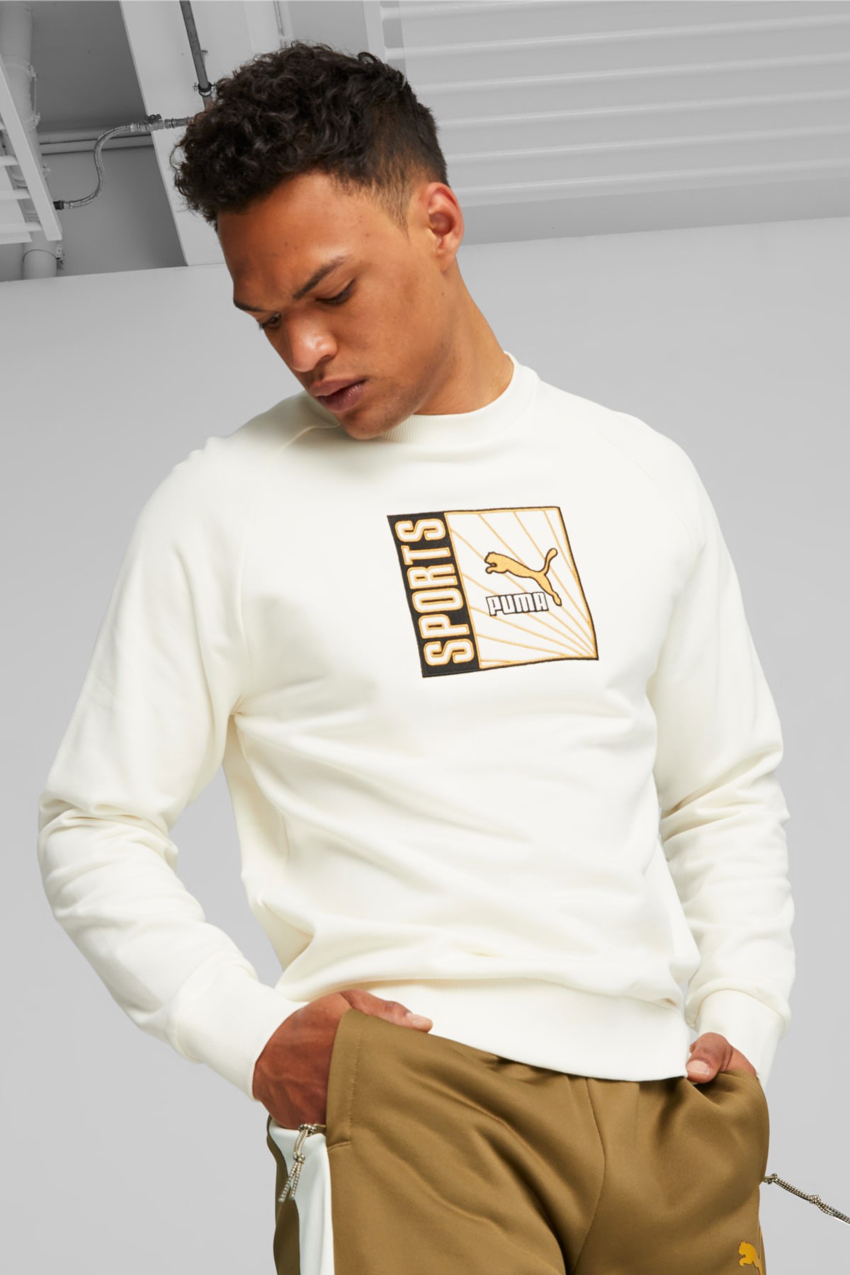 Puma Classics Erkek Sweatshirt 62135365 Beyaz