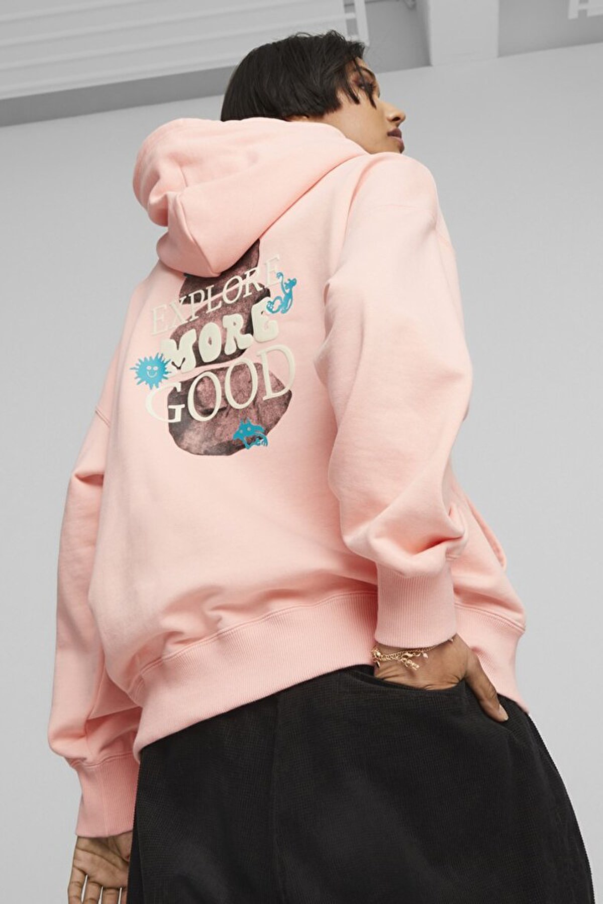 Puma Downtown Oversized Graphic Kadın Sweat 62145463 Pembe