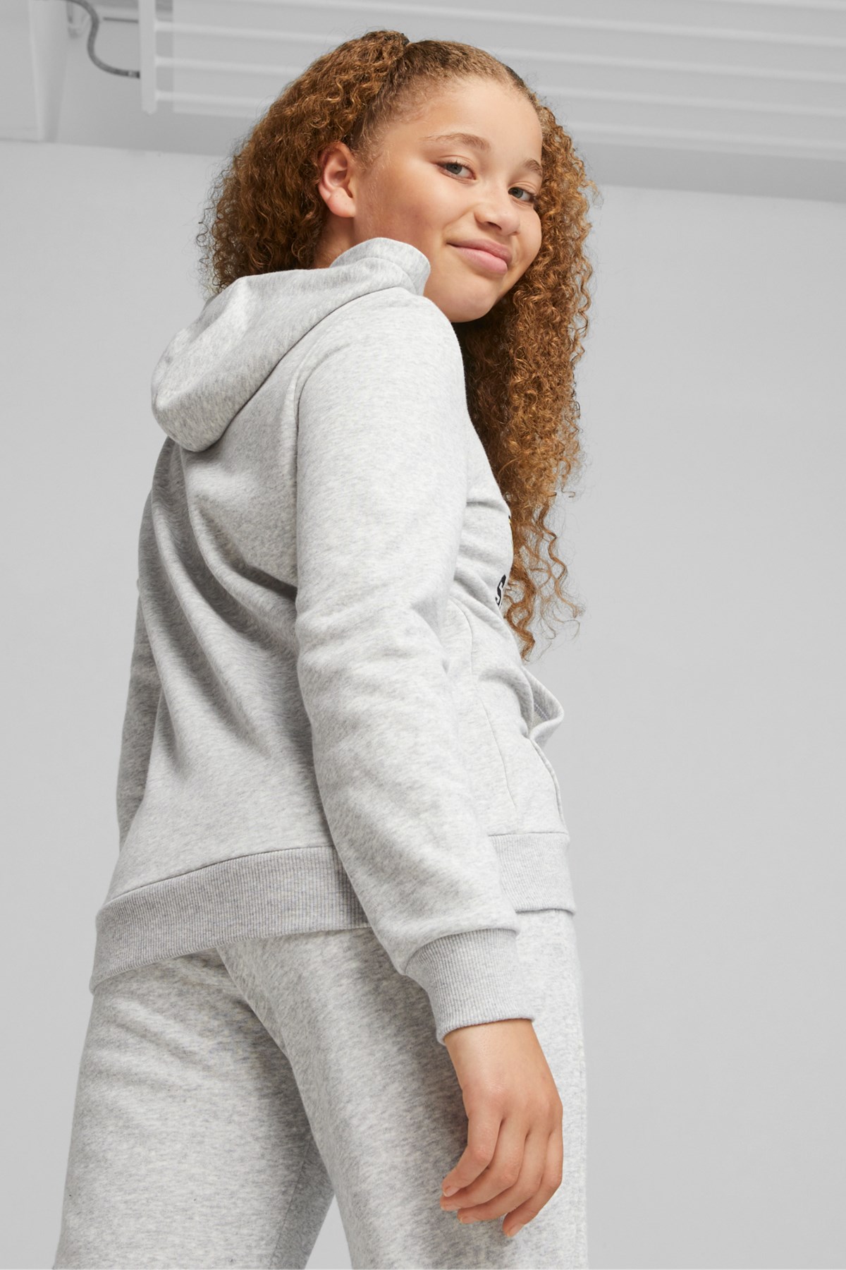 Puma X Spongebob Çocuk Sweat 62221304 Gri