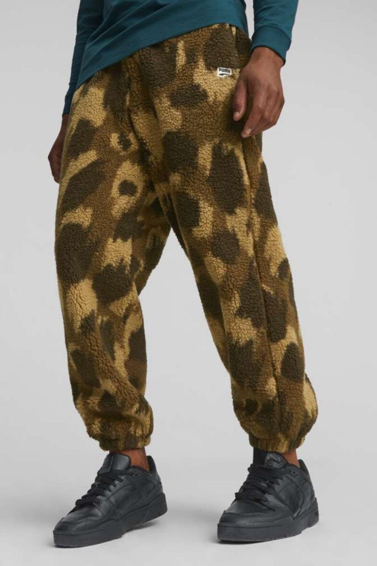 Puma Downtown Aop Sherpa Erkek Pantolon 62224101 Kahverengi