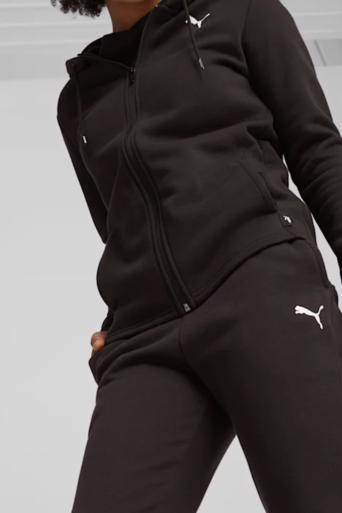 Puma Classic Hooded Kadın Eşofman Takımı 62263701 Siyah