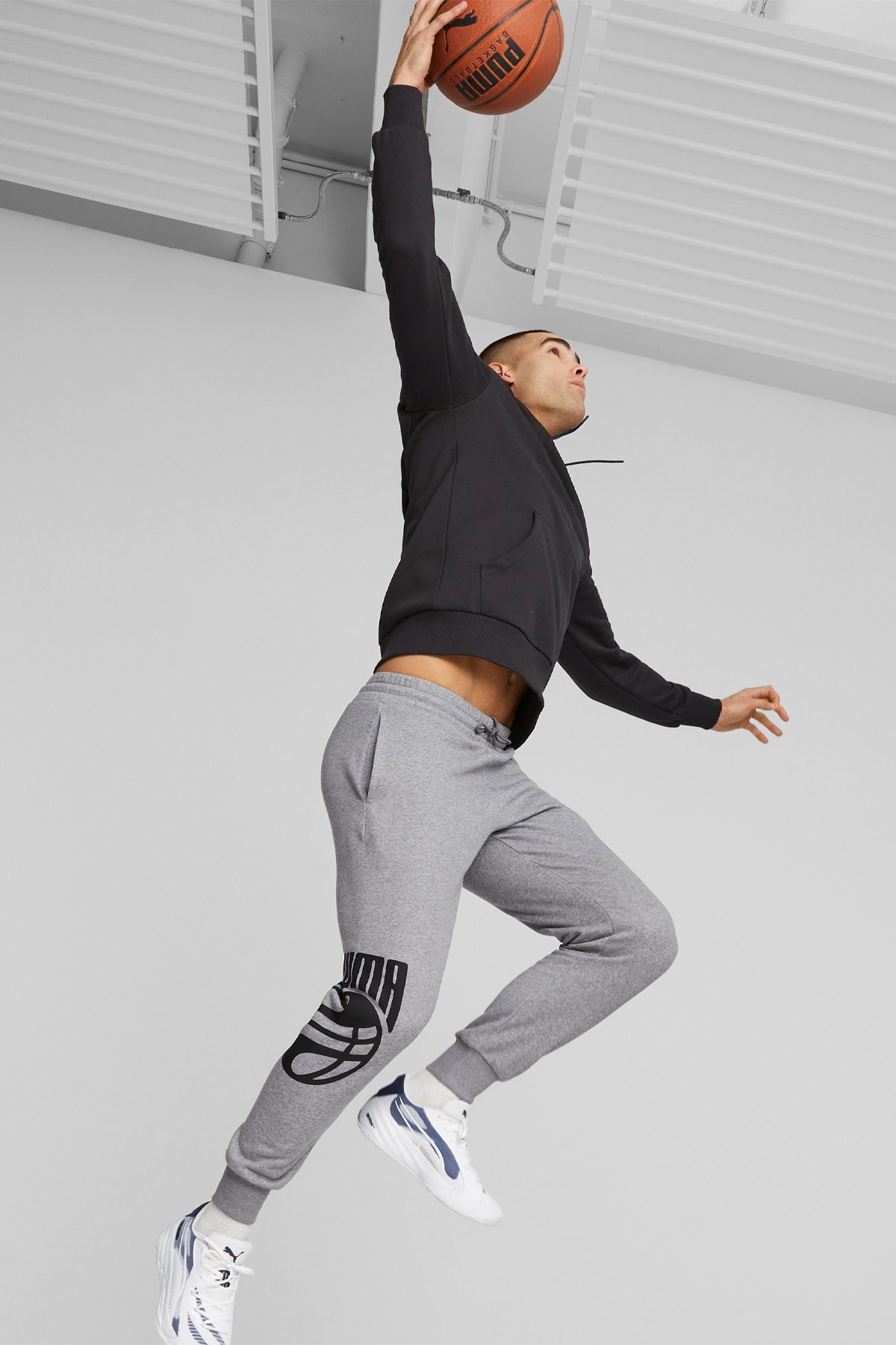 Puma Posterize Erkek Eşofman Altı 62265101 Siyah