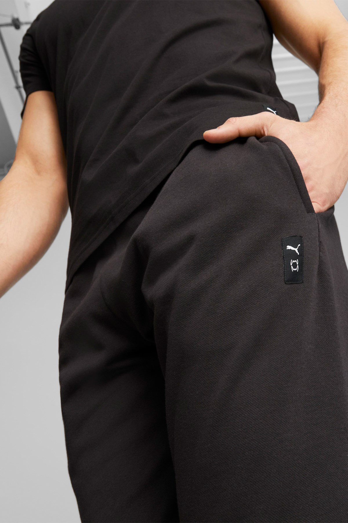 Puma Posterize Erkek Eşofman Altı 62265102 Gri