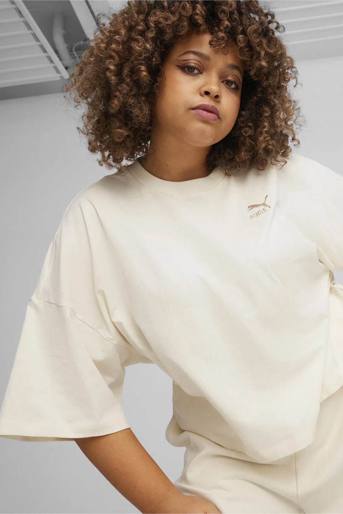 Puma Better Classıcs Oversized Kadın Tişört 62422699 Ekru