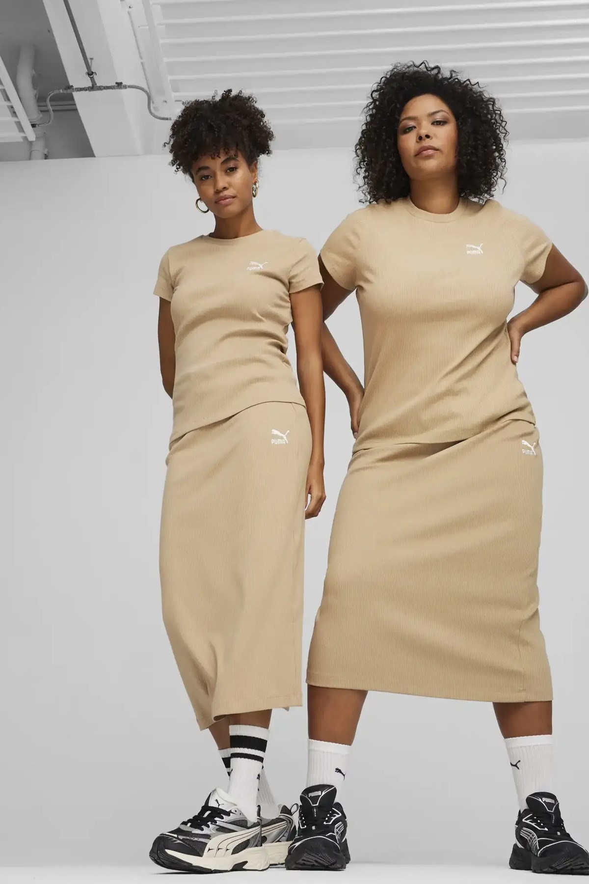 Puma Classıcs Ribbed Slim Kadın Tişört  62426483 Bej