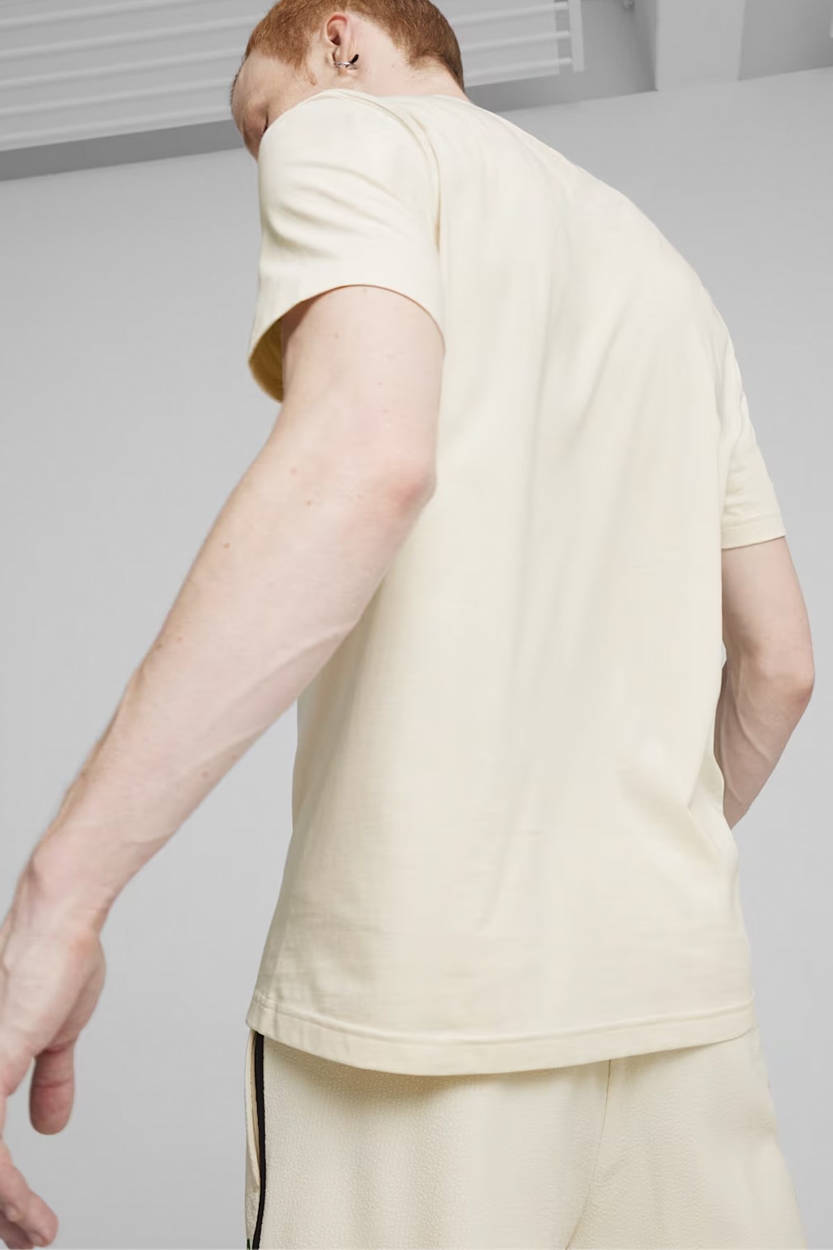 Puma Team Graphic Erkek Tişört 62433487 Ekru