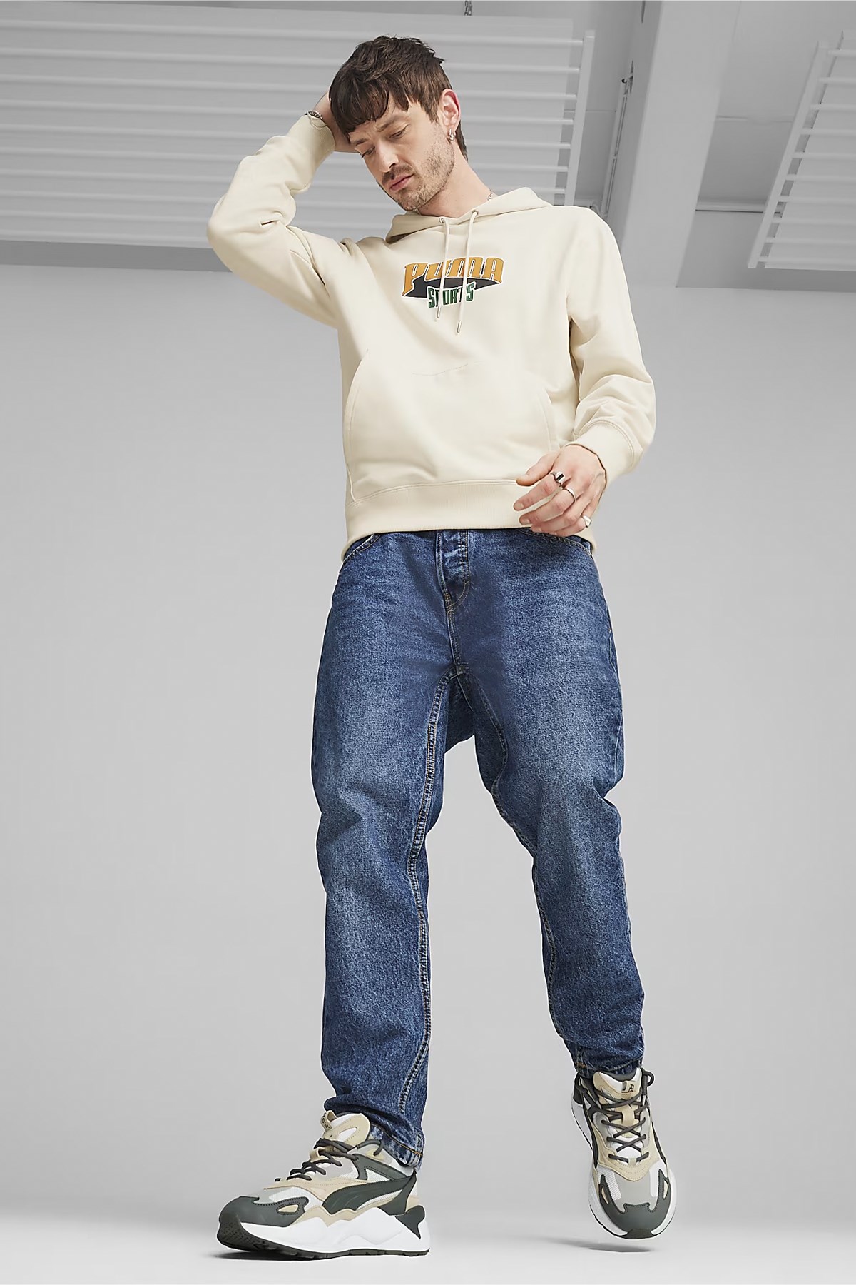 Puma Team For The Fanbase Erkek Kapüşonlu Sweat 62439687 Ekru