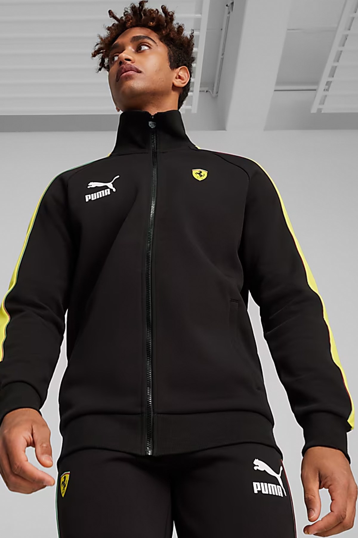 Puma Ferrari Race iconic T7 Erkek Sweatshirt 62519801 Siyah