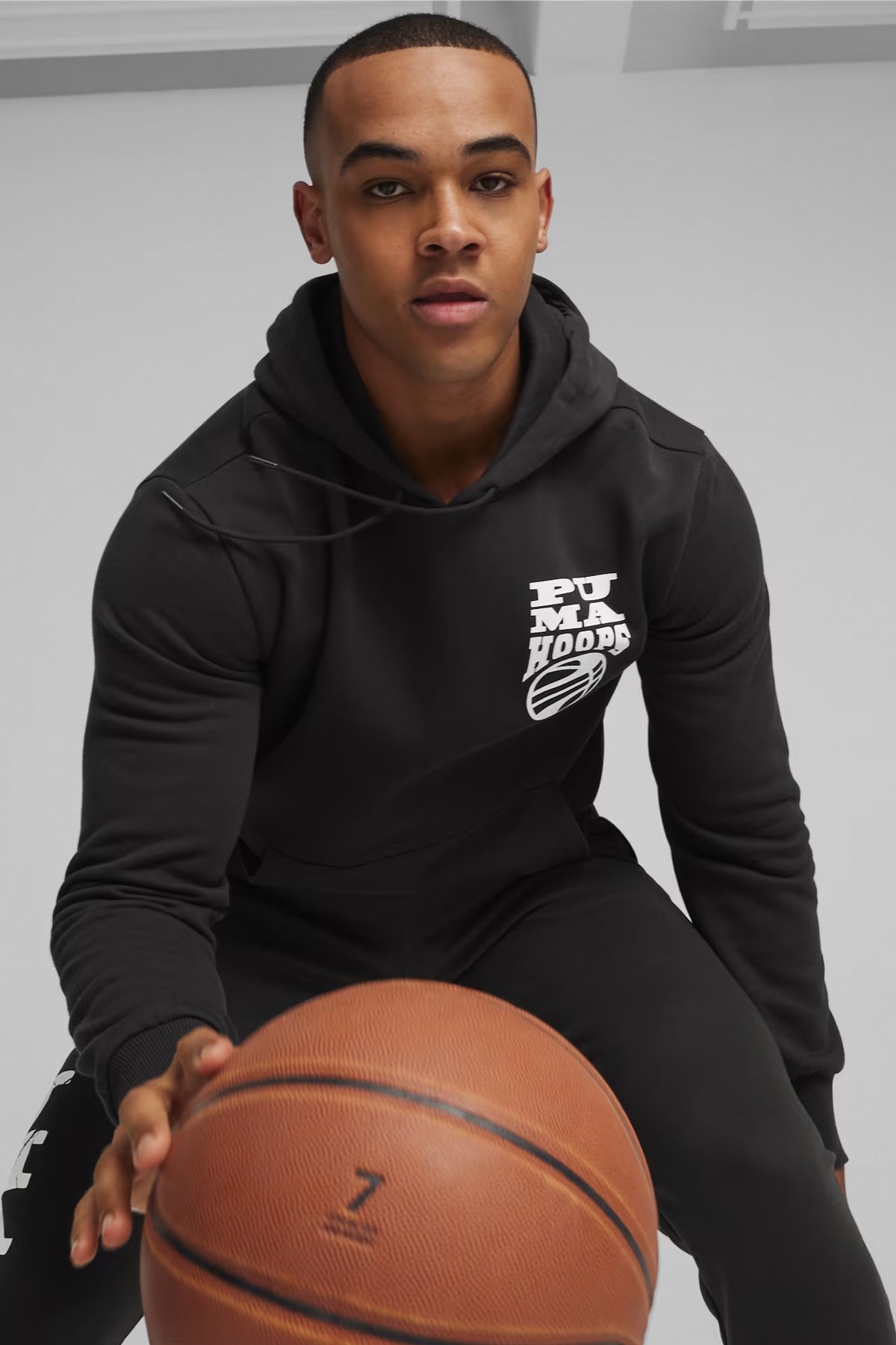 Puma Posterize 2.0 Erkek Sweatshirt 62524801 Siyah