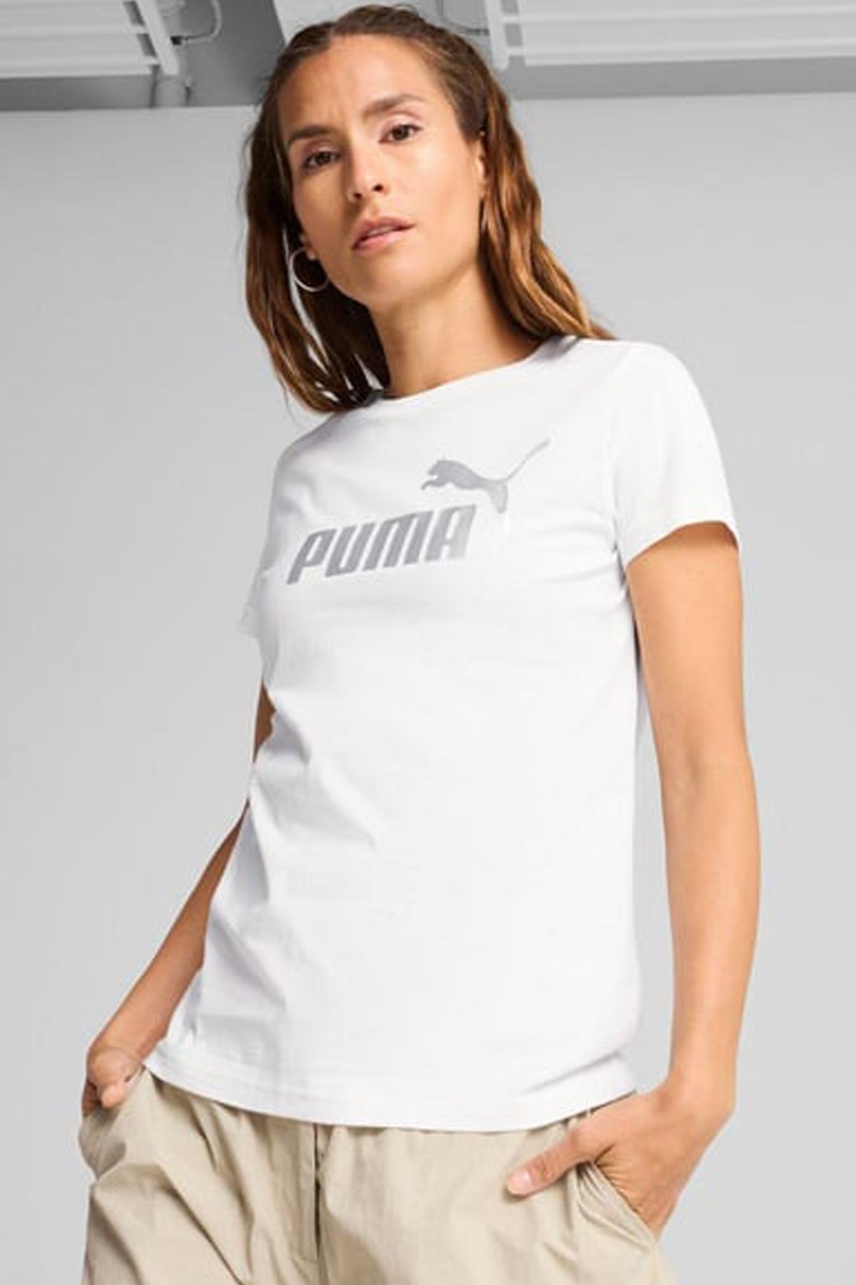 Puma Metallic No. 1 Logo Kadın Tişört 63153602 Beyaz
