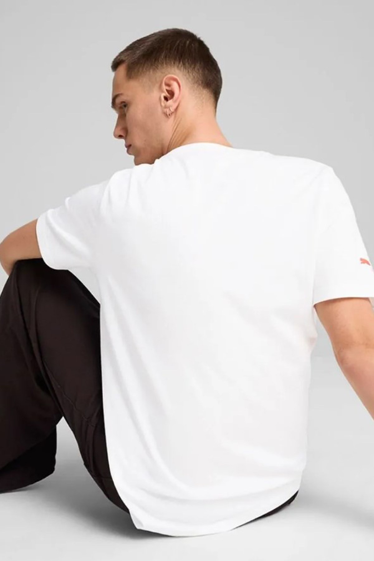 Puma F1 Ess Logo Erkek Tişört 63326402 Beyaz