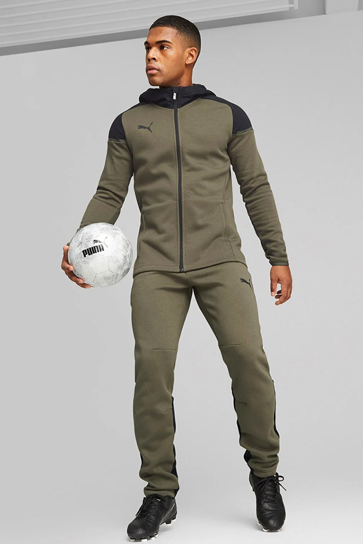 Puma Team Cup Kapüşonlu Erkek Ceket 65798735 Haki