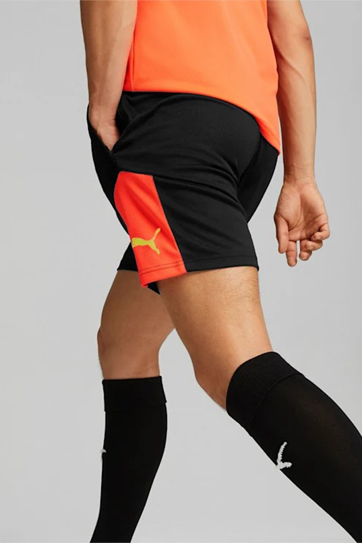 Puma İndividual Final Erkek Spor Şort 65804248 Siyah