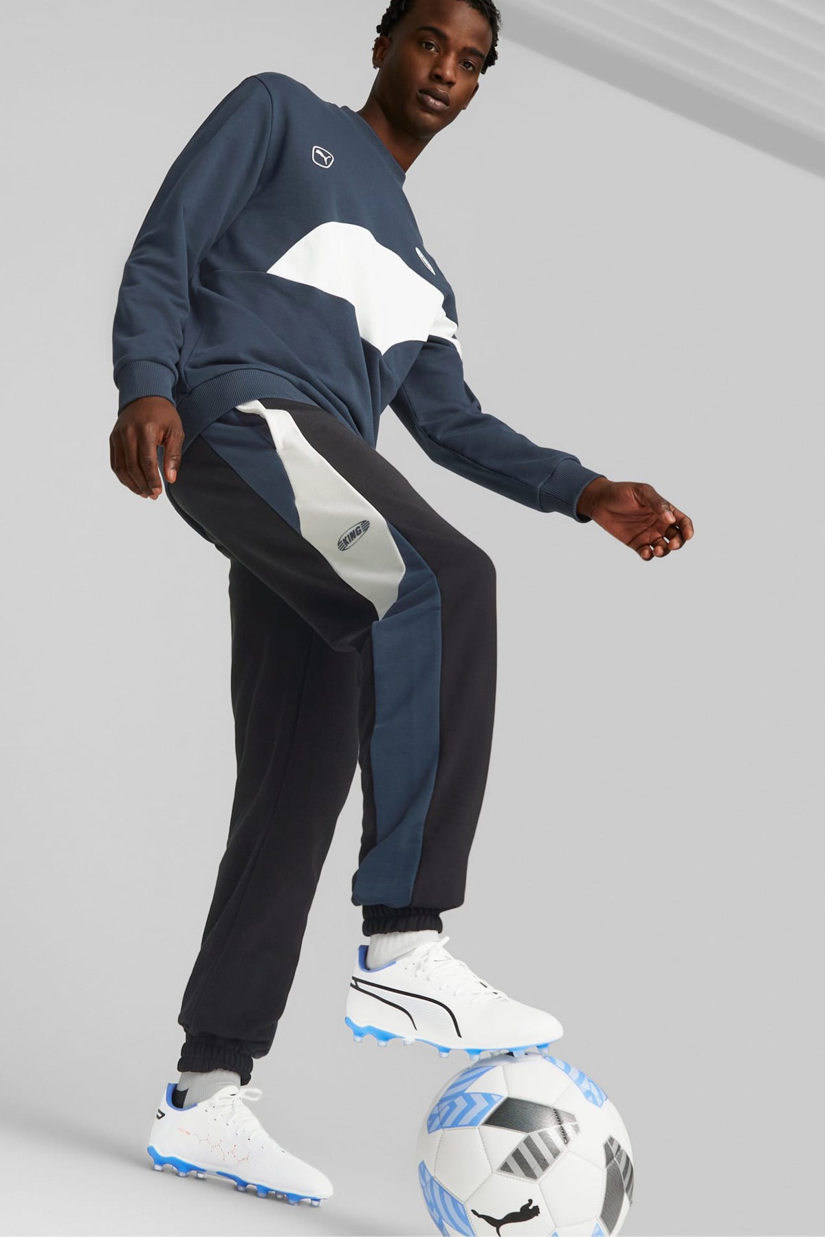 Puma King Top Crew Erkek Sweatshirt 65834201 Mavi