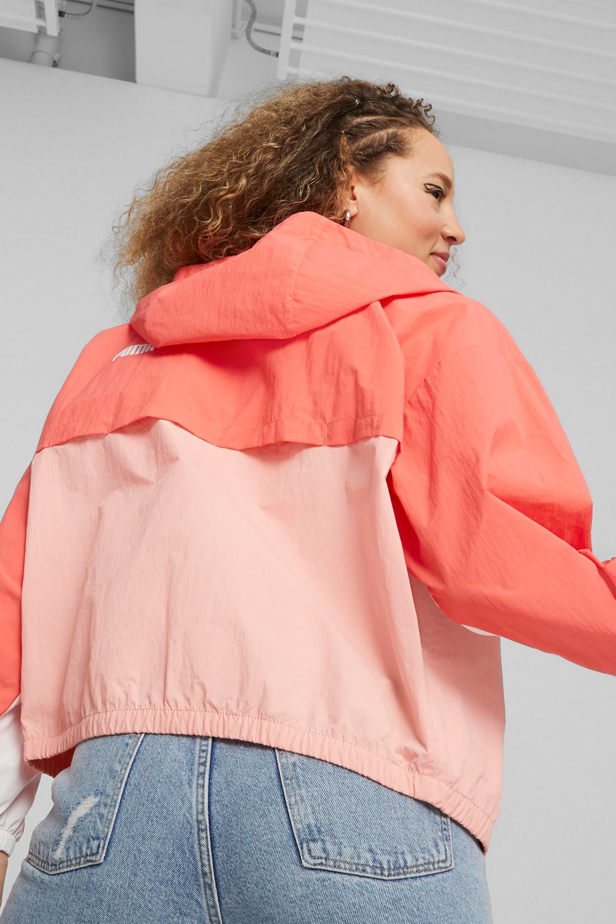 Puma Oversized Hooded Kadın Rüzgarlık 67537247 Pembe