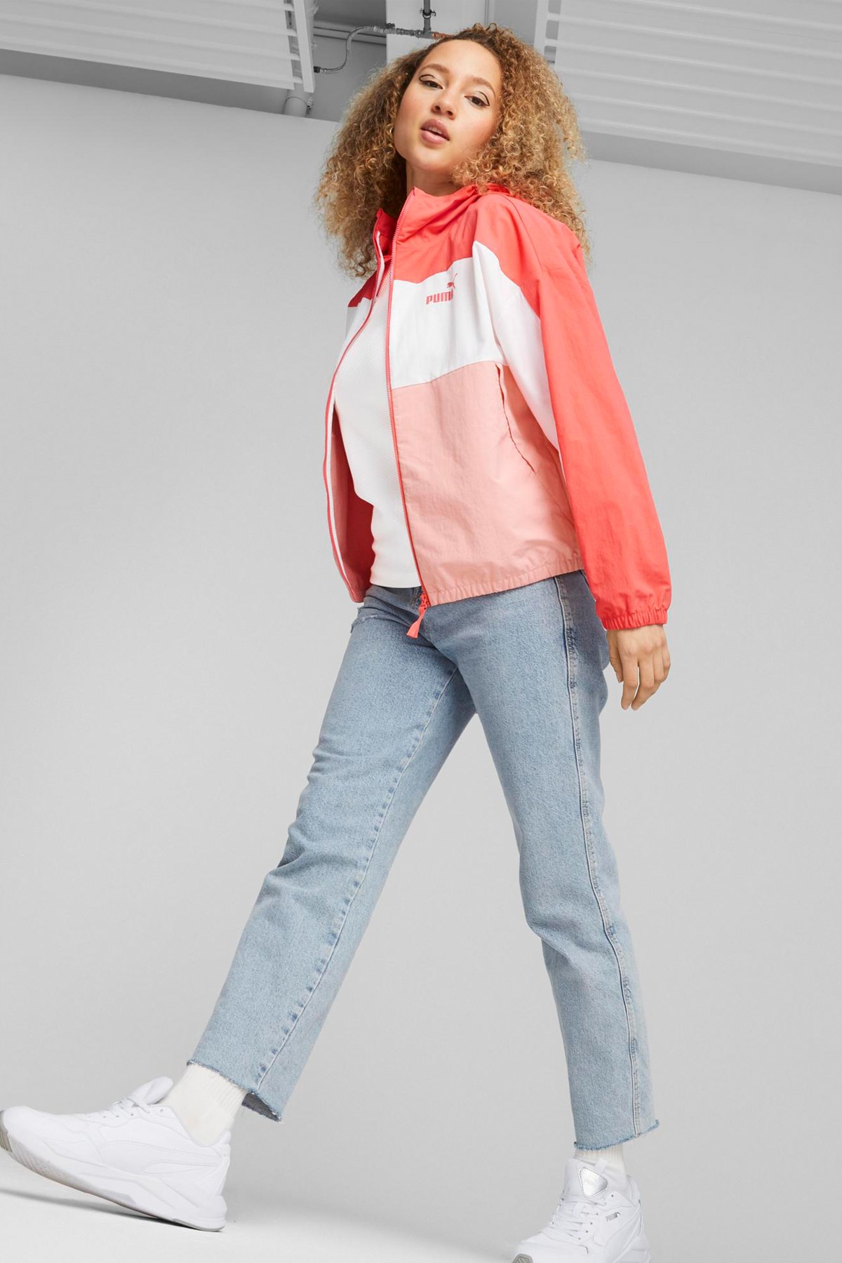 Puma Oversized Hooded Kadın Rüzgarlık 67537247 Pembe